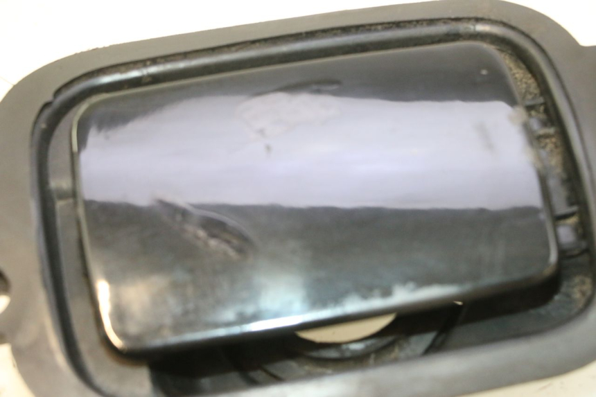 photo de BRANDSTOFFENDOP YAMAHA YP MAJESTY 125 (2007 - 2010) - Detail van het onderdeel
