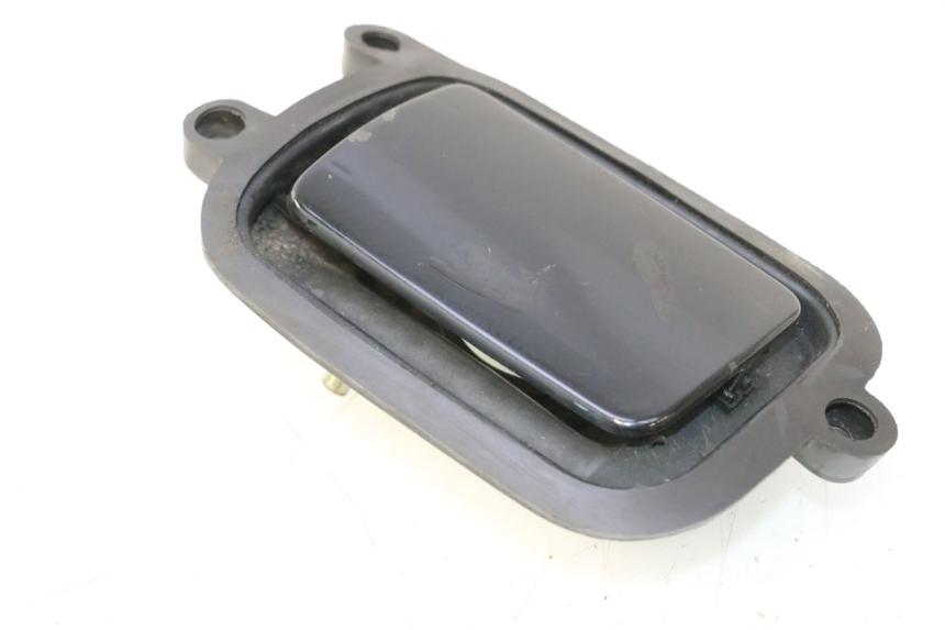photo de BRANDSTOFFENDOP YAMAHA YP MAJESTY 125 (2007 - 2010) - Staat van het oppervlak