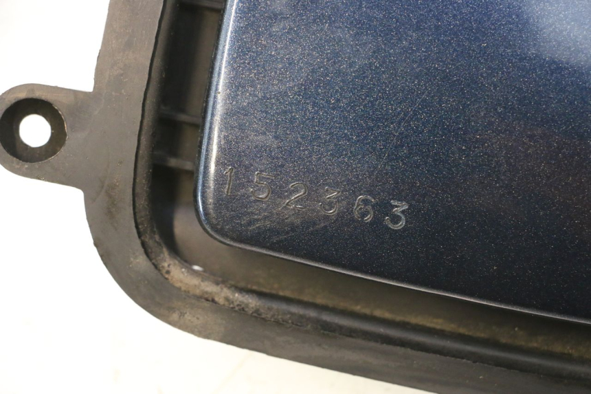 photo de BRANDSTOFFENDEKSEL YAMAHA YP MAJESTY 125 (1998 - 2001) - Andere kijkhoek