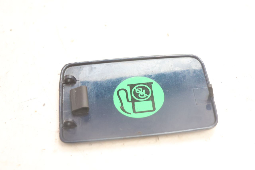 photo de BRANDSTOFFENKLEP YAMAHA YP MAJESTY 125 (2002 - 2006) - Andere kijkhoek