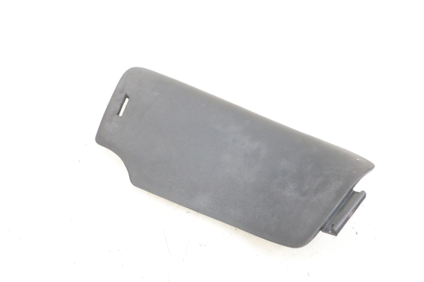 photo de RECHTS INSPECTIEDOP PEUGEOT ELYSEO 125 (1999 - 2004) - Zoom op gebruiksstaat