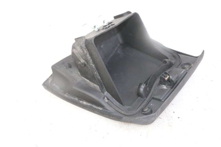 photo de RECHTS INSPECTIEDOP HONDA FORZA ABS 300 (2013 - 2017) - Bevestigingspunten