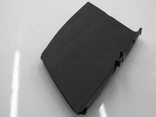 photo de RECHTS INSPECTIEDOP HONDA FES S-WING SWING 125 (2007 - 2015) - Detail van het onderdeel