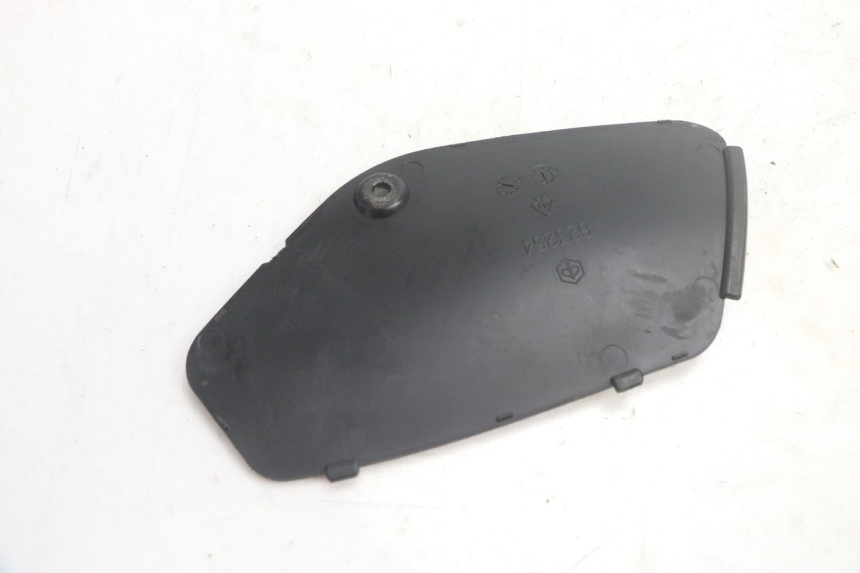 photo de RECHTS INSPECTIEDOP PIAGGIO MP3 125 (2006 - 2014) - Zoom op gebruiksstaat