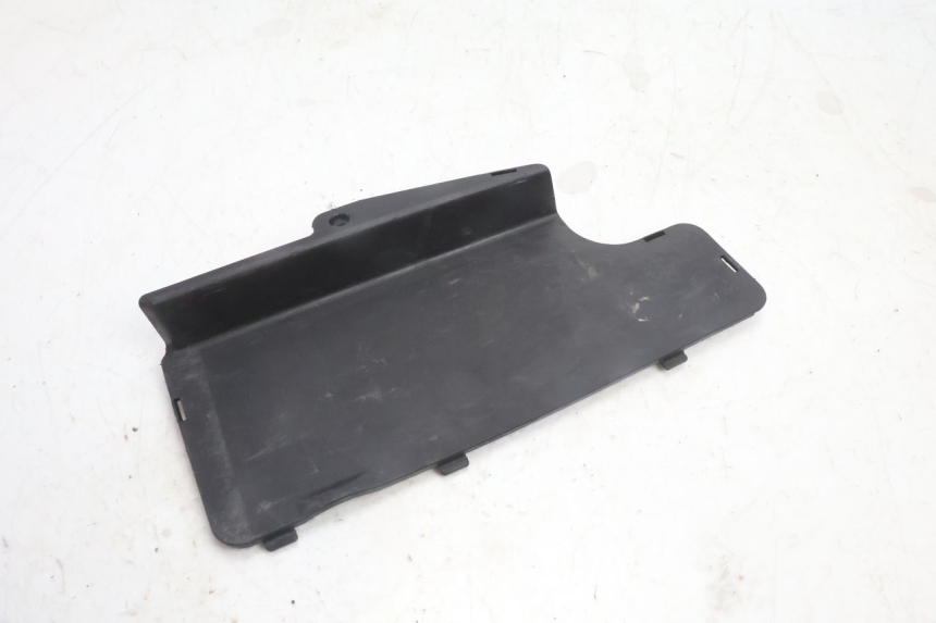 photo de Inspectieluik HONDA FES PANTHEON 2T 125 (1998 - 2002) - Detail van het onderdeel