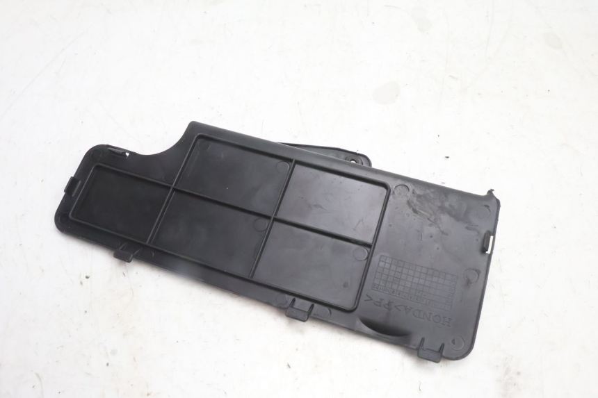 photo de Inspectieluik HONDA FES PANTHEON 2T 125 (1998 - 2002) - Andere kijkhoek