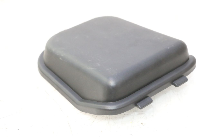 photo de Inspectieluik JM MOTORS R-MAX TECH 50 (2024 - 2026) - Zoom op gebruiksstaat