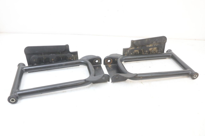 photo de ACHTERDRIEHOEK HYTRACK HY S 4X4 410 (2013 - 2016) - Focus op structuur