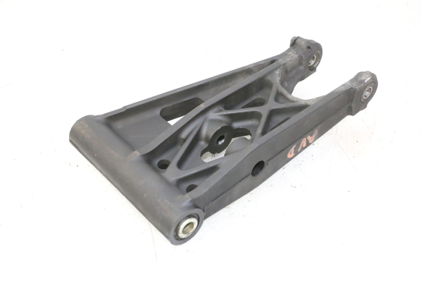 photo de VOORDRIEHOEK QUADRO 4 4D 350 (2015 - 2018) - Hoofdaanzicht