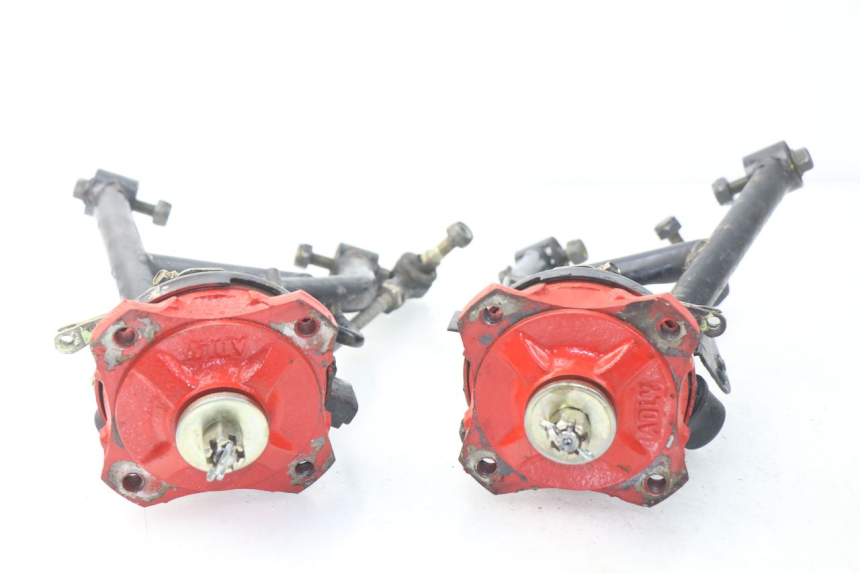 photo de VOORDRIEHOEK ADLY RS SUPERSONIC 50 (2005 - 2010) - Hoofdaanzicht