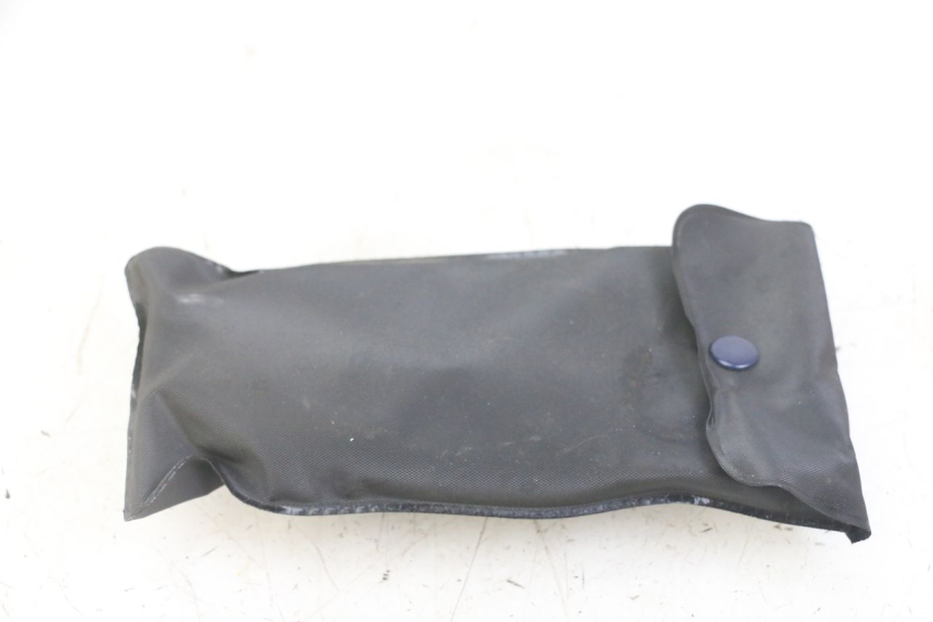 photo de Gereedschapsset HONDA FORZA ABS 300 (2013 - 2017) - Zoom op gebruiksstaat