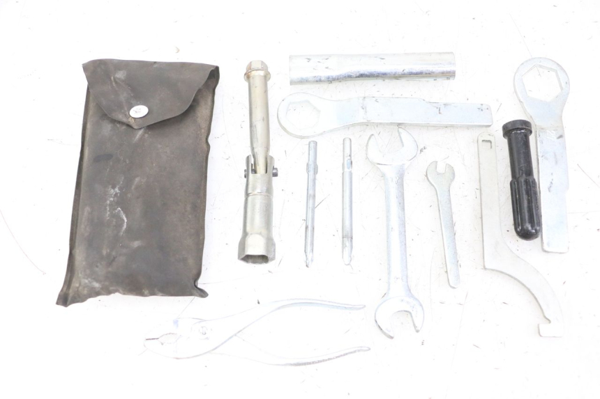 photo de GEREEDSCHAPSKIT KAWASAKI ZR7 ZR-7 S 750 (1999 - 2004) - Hoofdaanzicht