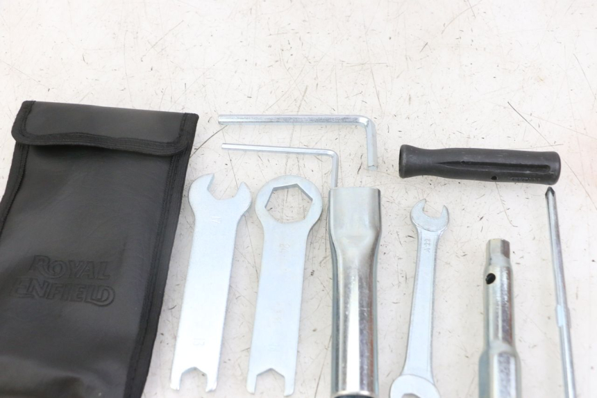 photo de Gereedschapsset ROYAL ENFIELD SCRAM 411 (2022 - 2024) - Detail van het onderdeel