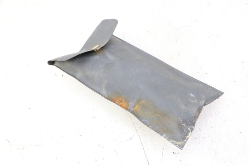 photo de GEREEDSCHAPSKIST HONDA SCV LEAD 100 (2003 - 2007) - Zoom op gebruiksstaat