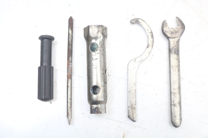 photo de Gereedschapsset APRILIA SR MOTARD 50 (2012 - 2018) - Hoofdaanzicht