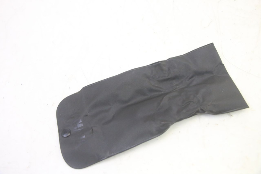 photo de GEREEDSCHAPSKIST YAMAHA TRICITY 300 (2020 - 2024) - Detail van het onderdeel