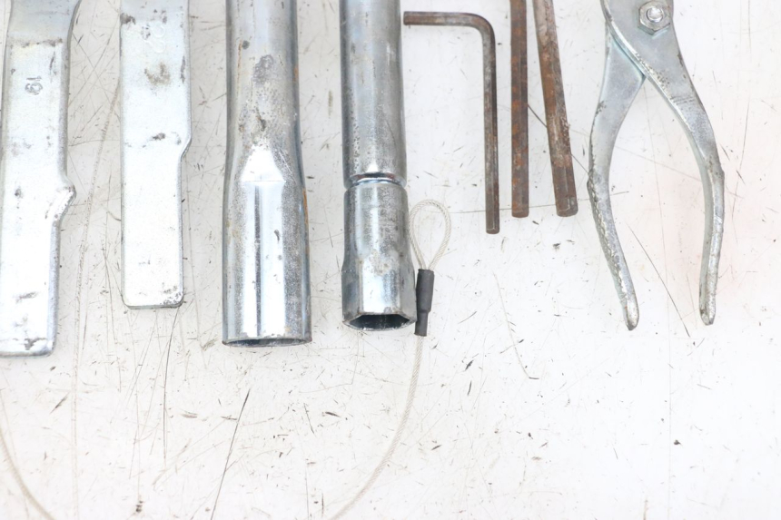 photo de GEREEDSCHAPSKIT YAMAHA XJ6 ABS 600 (2008 - 2016) - Andere kijkhoek