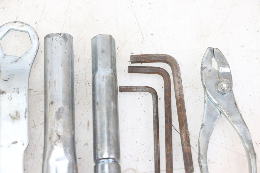 photo de GEREEDSCHAPSKIT YAMAHA XJ6 ABS 600 (2008 - 2016) - Technische close-up