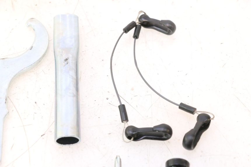 photo de GEREEDSCHAPSKIT YAMAHA YZF R6 600 (2008 - 2009) - Overzicht