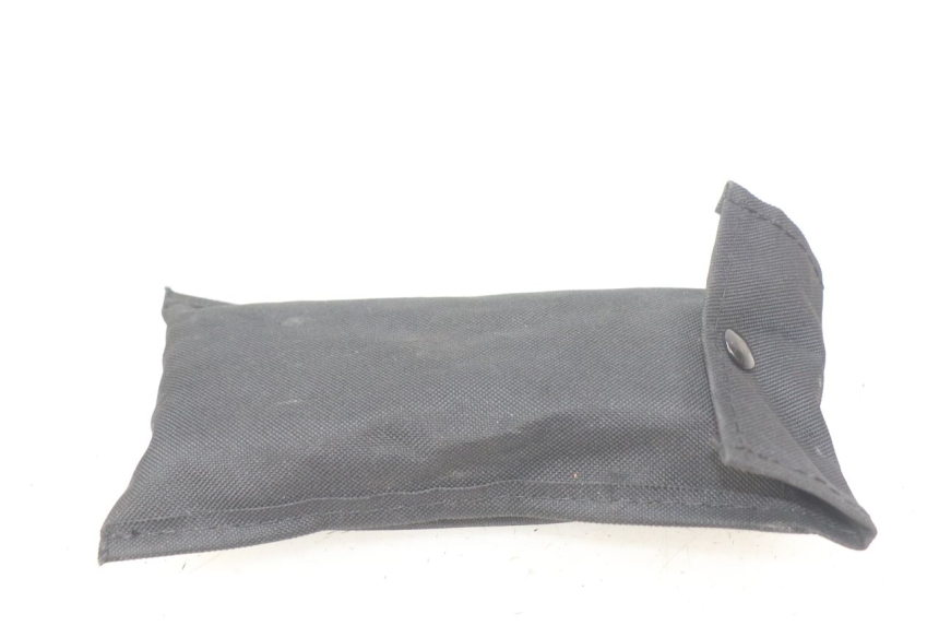 photo de Gereedschapsset KAWASAKI Z 650 (2016 - 2019) - Zoom op gebruiksstaat