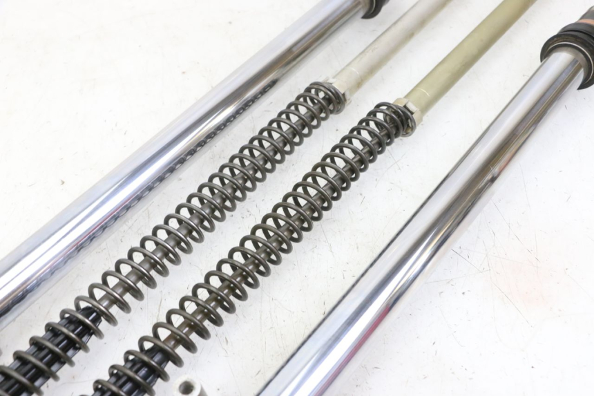 photo de VORKBUIS HONDA CR 85 (2003 - 2007) - Focus op structuur