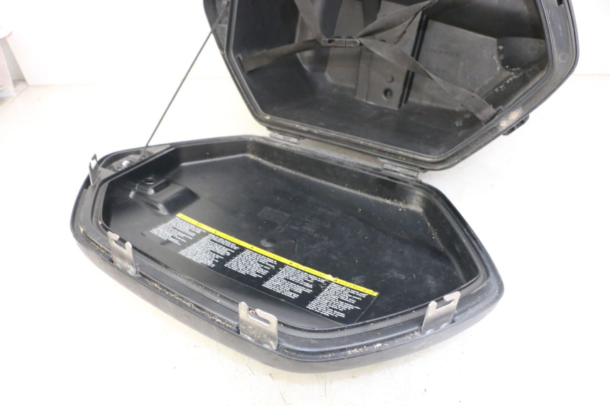 photo de KOFFER YAMAHA FJR ABS 1300 (2006 - 2012) - Bevestigingspunten