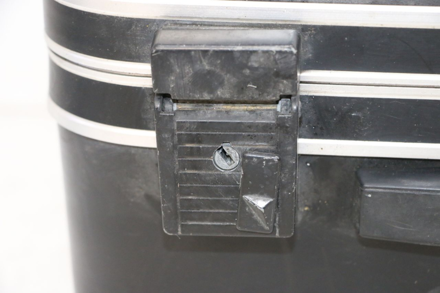 photo de LINKER KOFFER KAWASAKI GTR 1000 (1994 - 2004) - Aanvullende foto