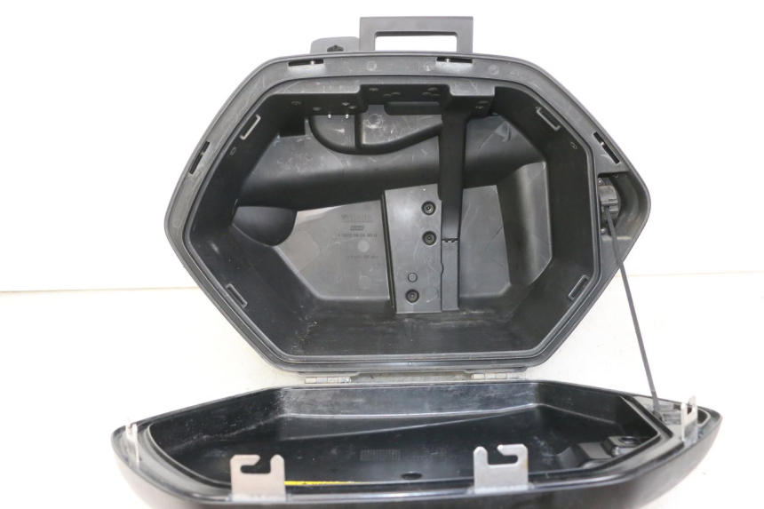 photo de LINKER KOFFER YAMAHA TDM ABS 900 (2002 - 2014) - Zoom op gebruiksstaat