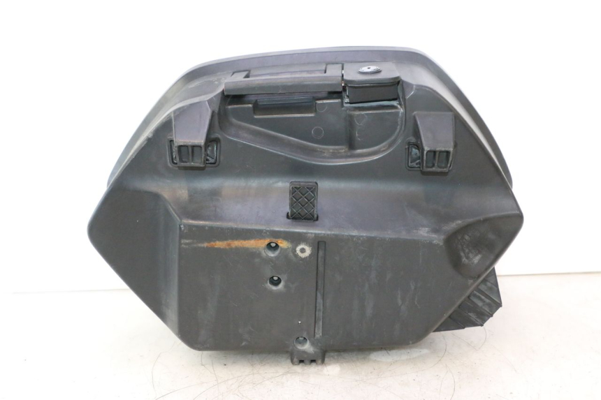 photo de LINKER KOFFER YAMAHA TDM ABS 900 (2002 - 2014) - Technische close-up