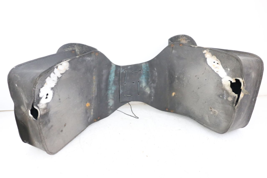 photo de KOFFER SUZUKI GZ MARAUDER 125 (1998 - 2004) - Bevestigingspunten