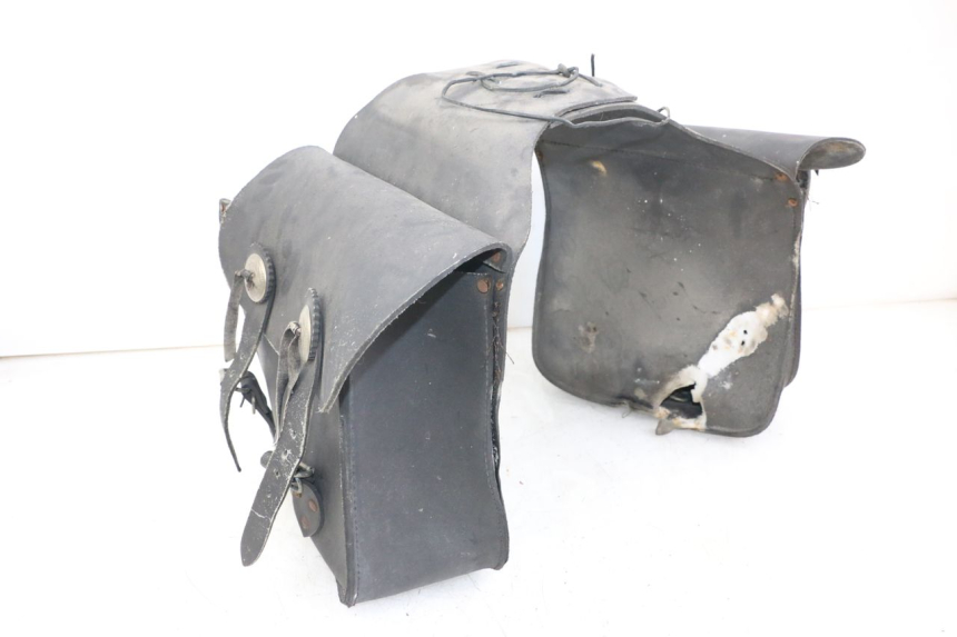 photo de KOFFER SUZUKI GZ MARAUDER 125 (1998 - 2004) - Markeringen en referenties