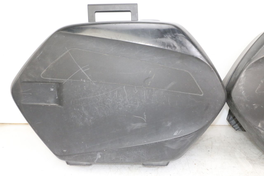 photo de KOFFER YAMAHA TDM ABS 900 (2002 - 2014) - Visuele inspectie