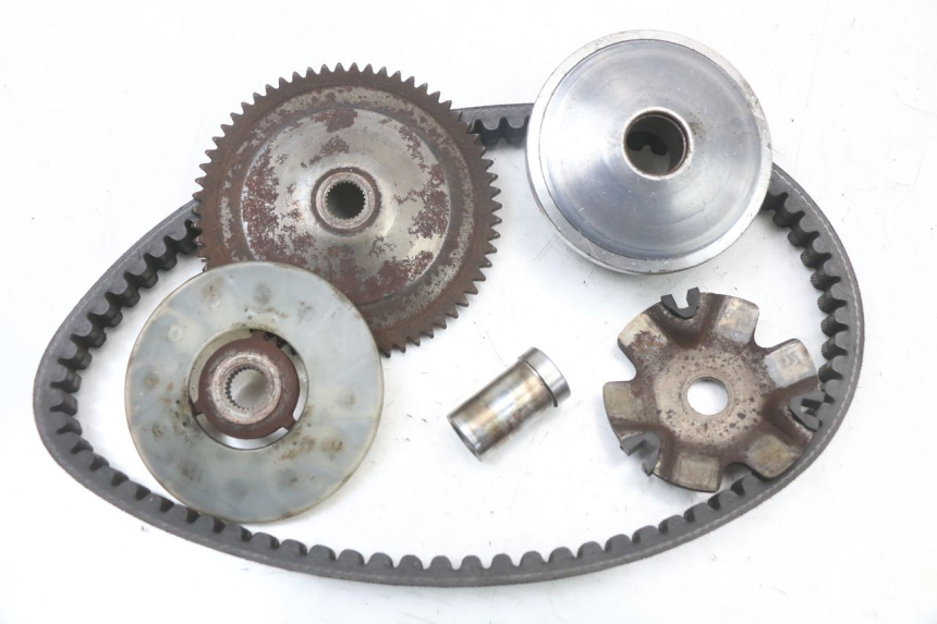 photo de VARIATOR KYMCO AGILITY 4T 50 (2005 - 2018) - Detail van het onderdeel