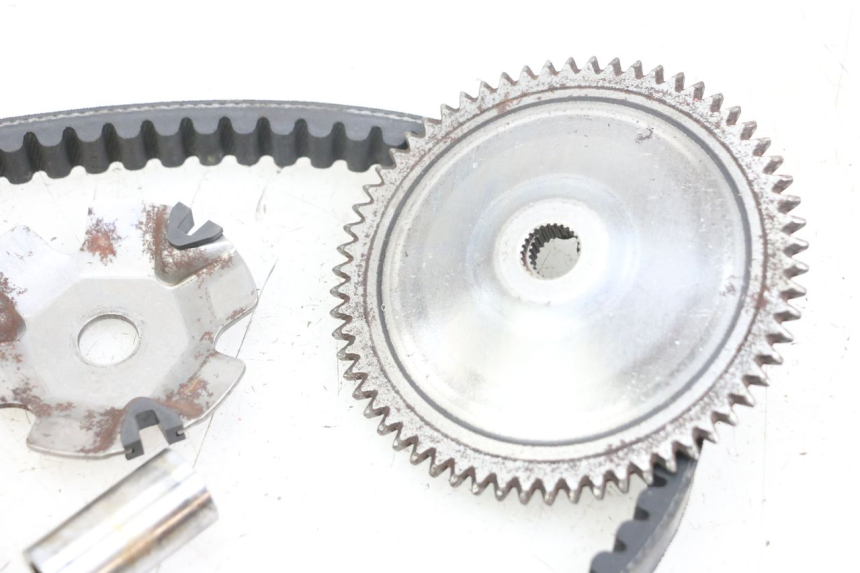 photo de VARIATOR KYMCO AGILITY 4T 50 (2018 - 2022) - Andere kijkhoek