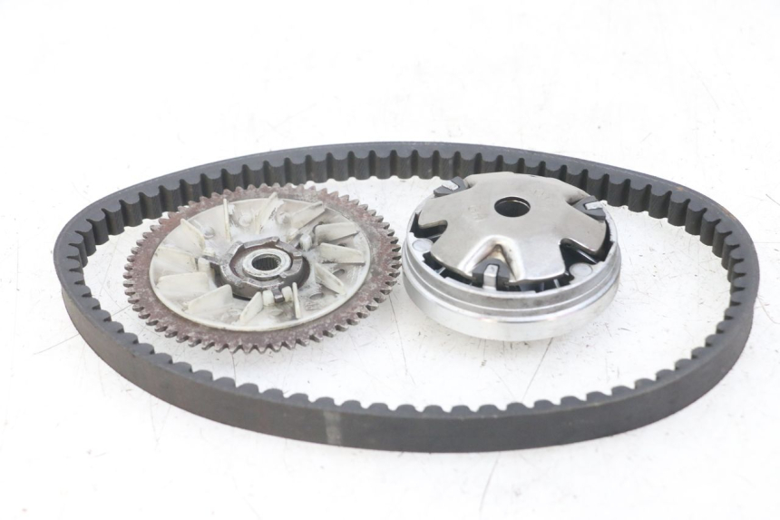 photo de VARIATOR KYMCO AGILITY 4T 50 (2018 - 2022) - Detail van het onderdeel