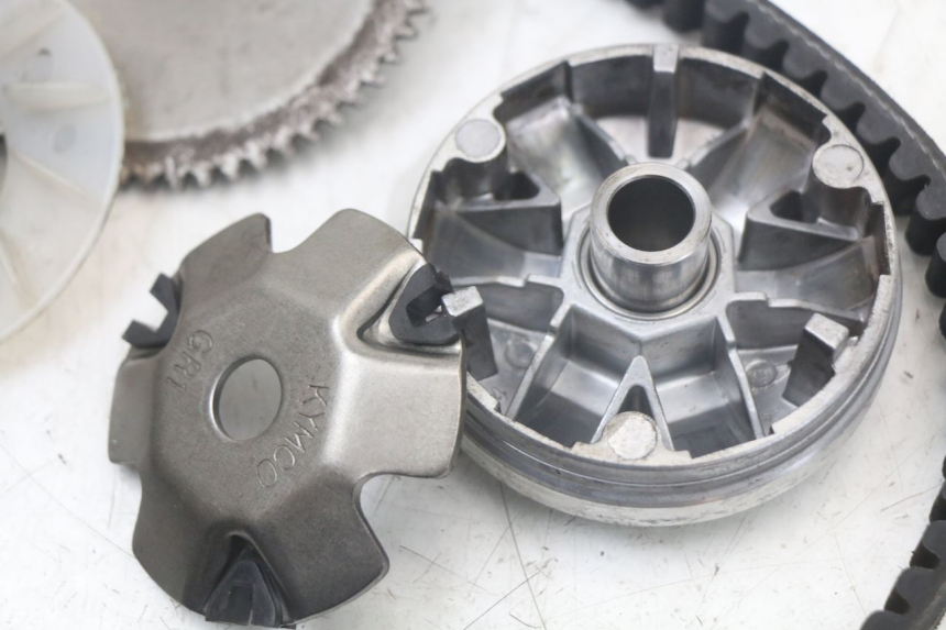 photo de VARIATOR KYMCO AGILITY 4T 50 (2018 - 2022) - Technische close-up