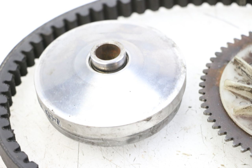 photo de VARIATOR KYMCO AGILITY 4T 50 (2018 - 2022) - Technische close-up