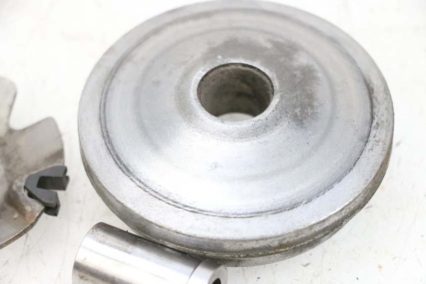 photo de VARIATOR KYMCO AGILITY CITY 4T 50 (2008 - 2016) - Andere kijkhoek