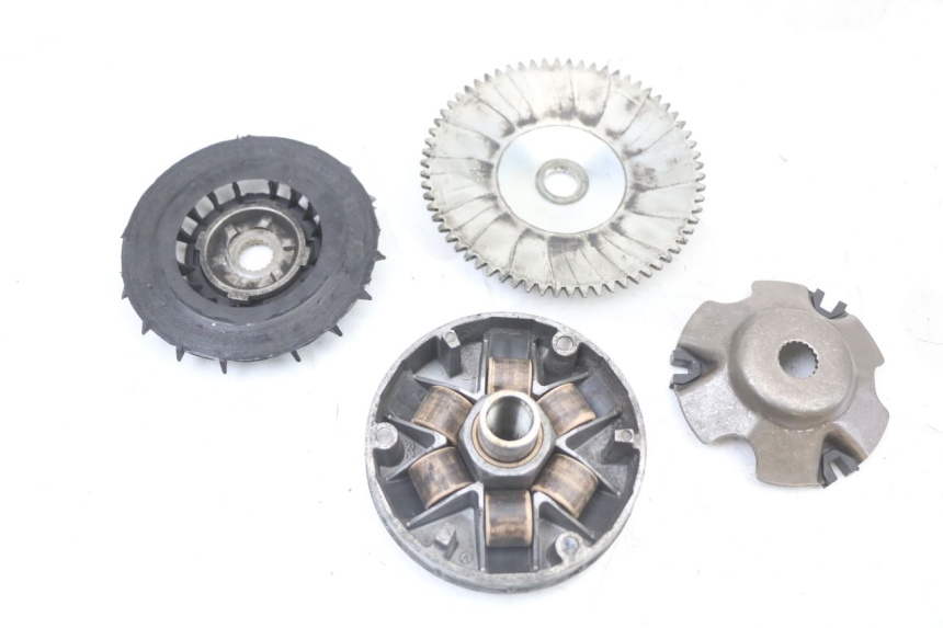 photo de VARIATOR APRILIA SR MOTARD 50 (2012 - 2018) - Hoofdaanzicht