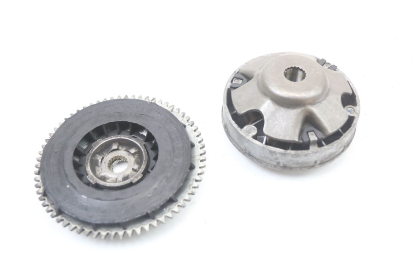 photo de VARIATOR APRILIA SR MOTARD 50 (2012 - 2018) - Zoom op gebruiksstaat