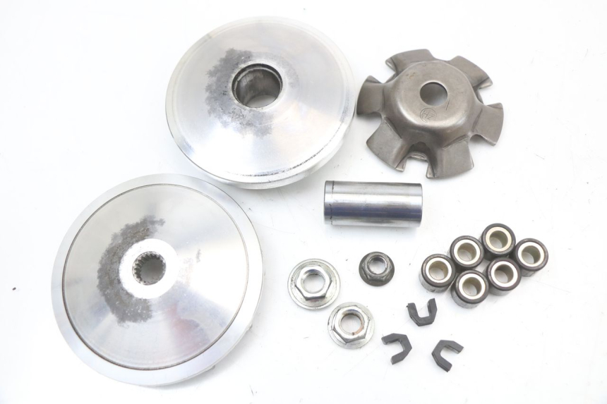 photo de VARIATOR JONWAY AZTRAL 125 (2008 - 2017) - Detail van het onderdeel