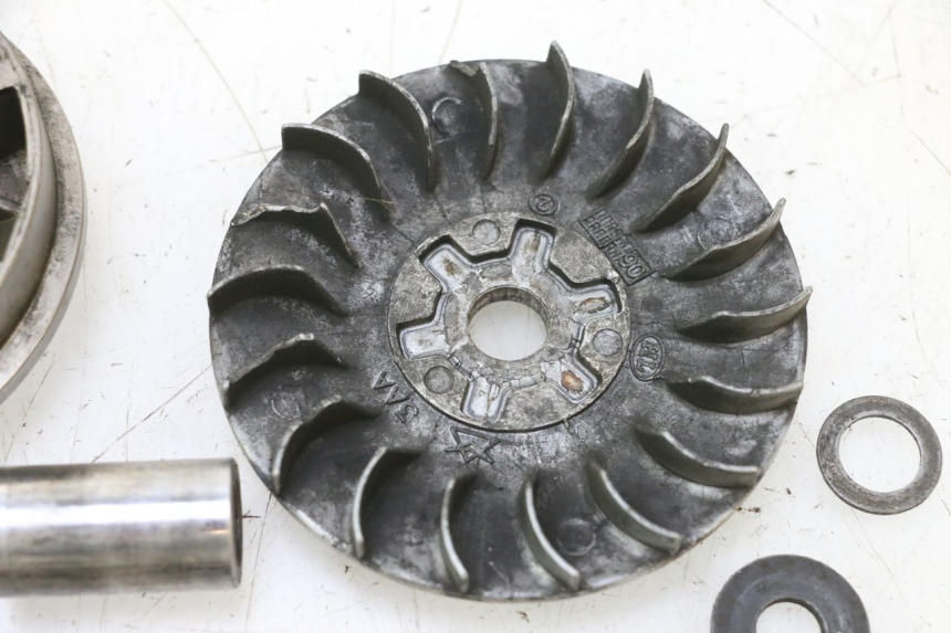 photo de VARIATOR MBK BOOSTER ROCKET 50 (1995 - 1998) - Kenmerkende details