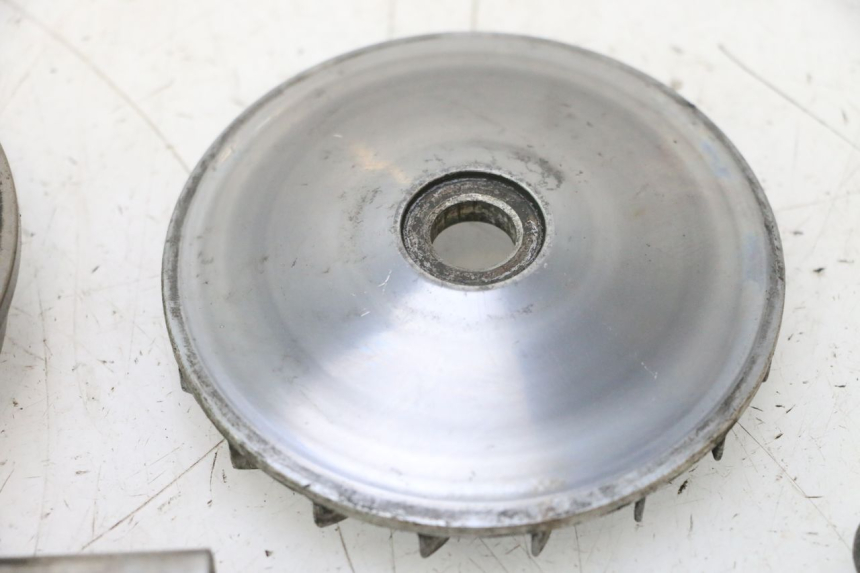 photo de VARIATOR MBK BOOSTER ROCKET 50 (1995 - 1998) - Bevestigingspunten