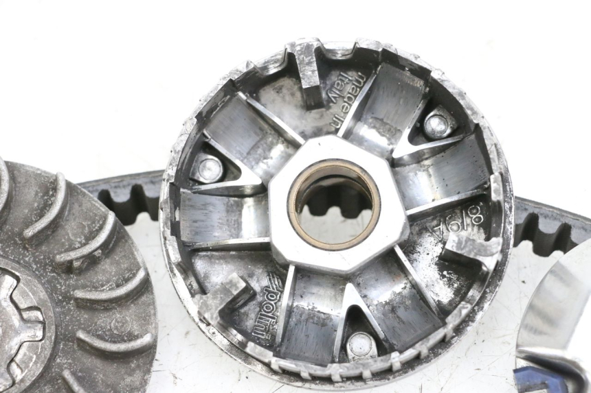 photo de VARIATOR MBK BOOSTER SPIRIT 50 (2004 - 2017) - Zoom op componenten