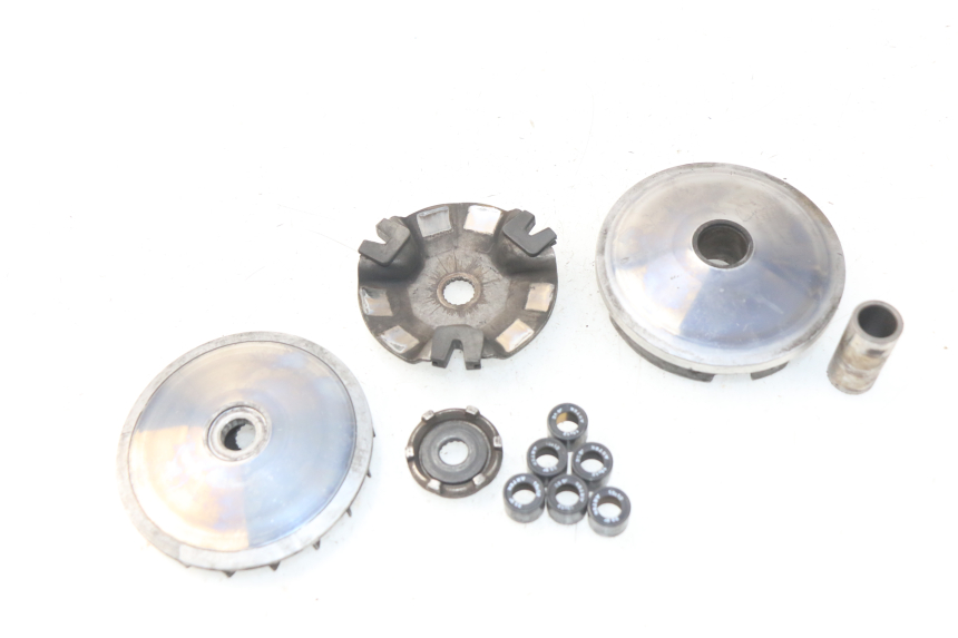 photo de VARIATOR MBK BOOSTER SPIRIT NAKED 50 (2004 - 2017) - Andere kijkhoek