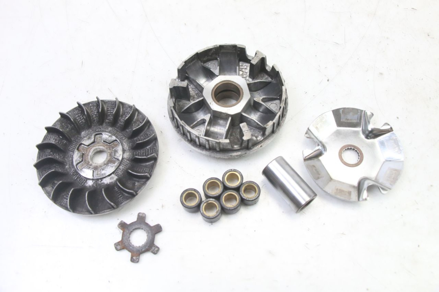 photo de VARIATOR MBK BOOSTER SPIRIT NAKED 50 (2004 - 2017) - Hoofdaanzicht