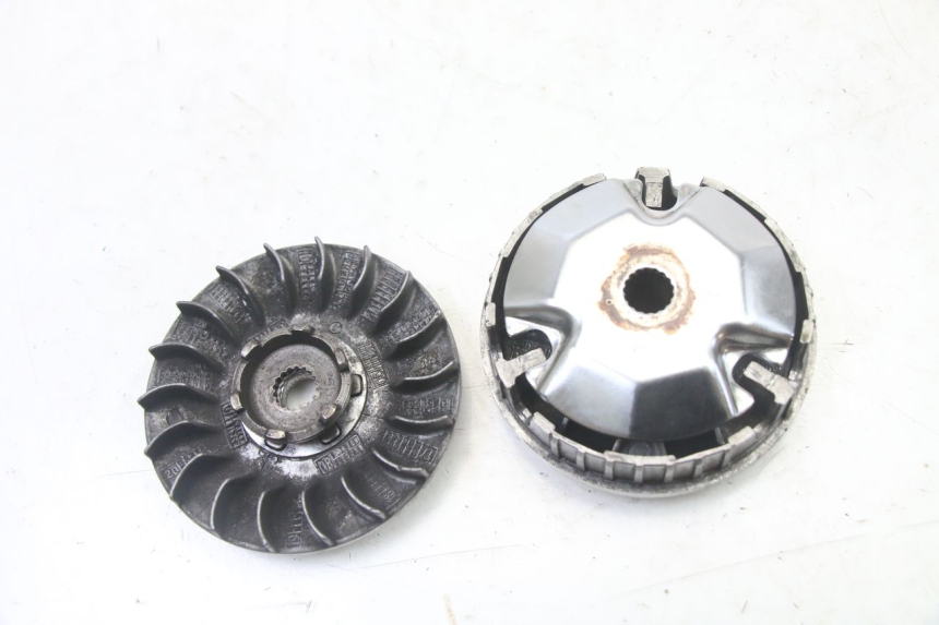 photo de VARIATOR MBK BOOSTER SPIRIT NAKED 50 (2004 - 2017) - Andere kijkhoek