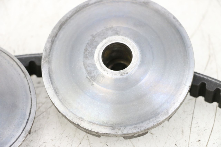 photo de VARIATOR MBK BOOSTER SPIRIT NAKED 50 (2004 - 2017) - Zoom op gebruiksstaat