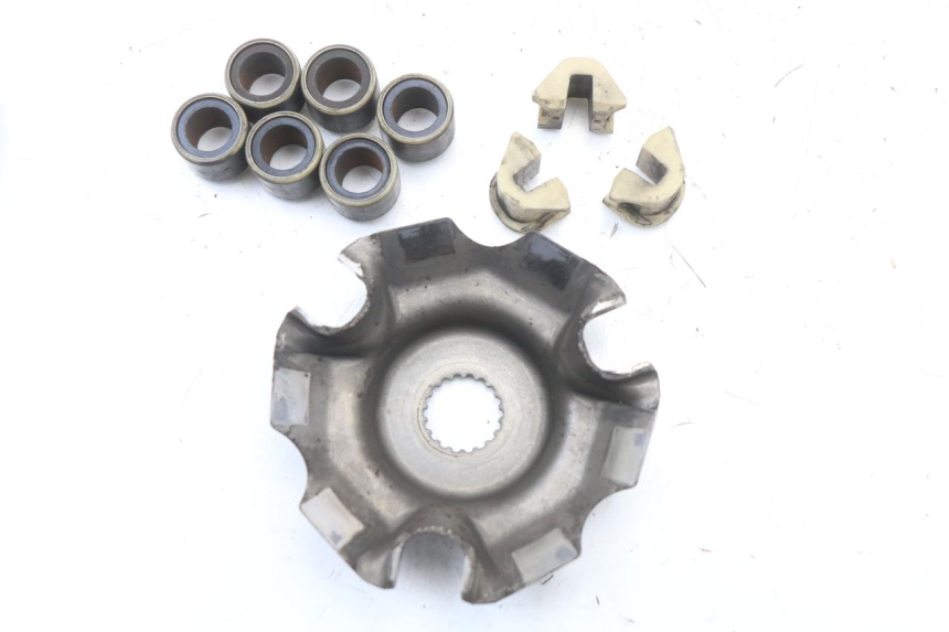 photo de VARIATOR SUZUKI BURGMAN 125 (2007 - 2014) - Andere kijkhoek