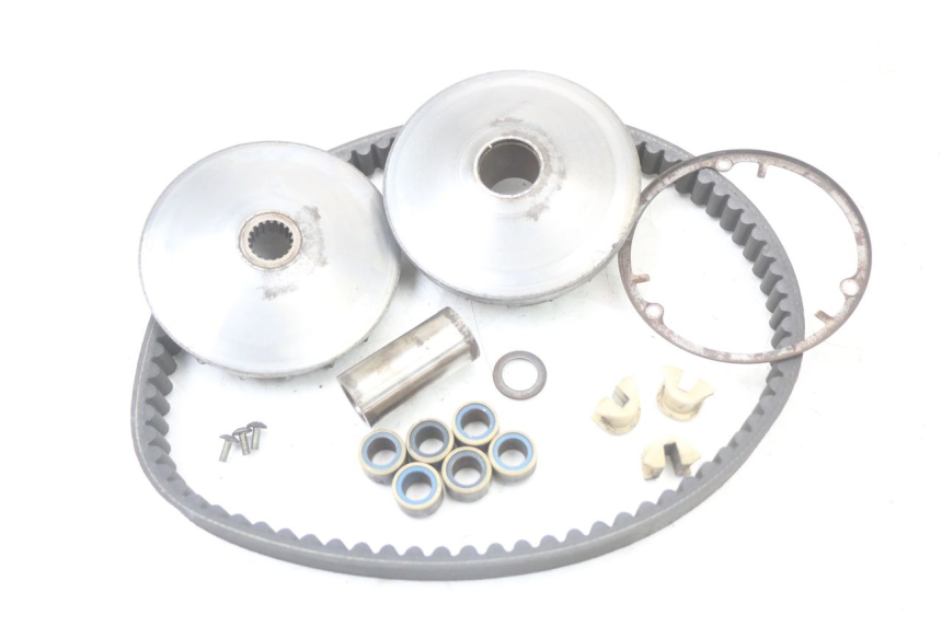 photo de VARIATOR SUZUKI BURGMAN 125 (2007 - 2014) - Detail van het onderdeel